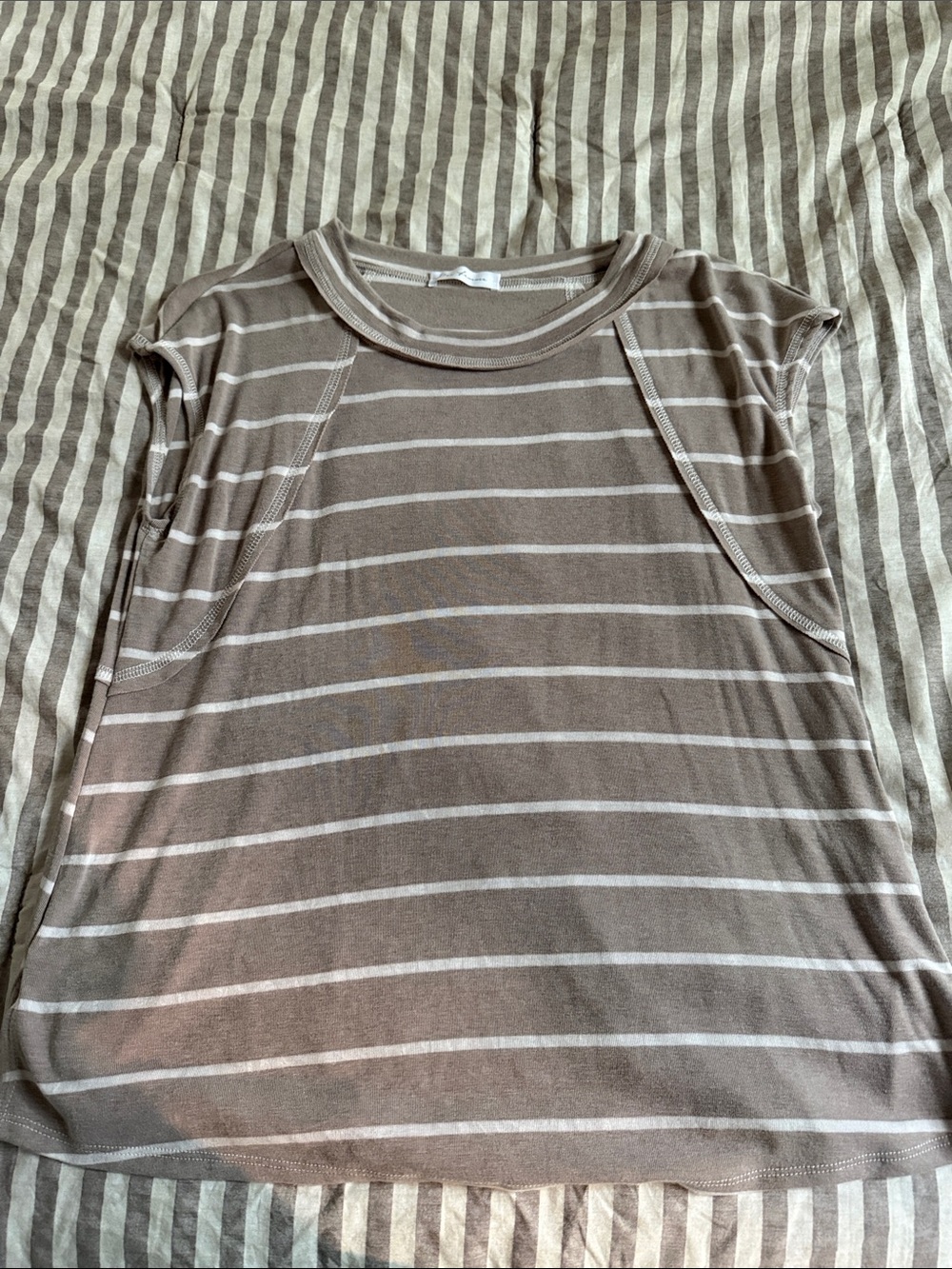 Women’s comfy top